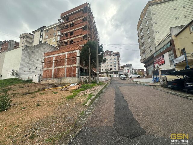 11-GSN GAYRİMENKULDEN MUHAMMER AKSOY DA 300M2 KİRALIK ARSA